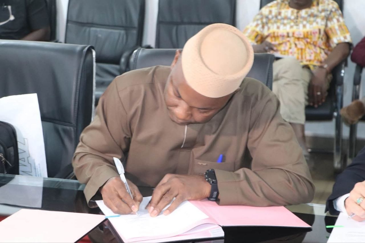 MALI–RUSSIE : LA SMTL SIGNE UN CONTRAT DE PLUS DE 30 MILLIARDS FCFA AVEC KAMAZ